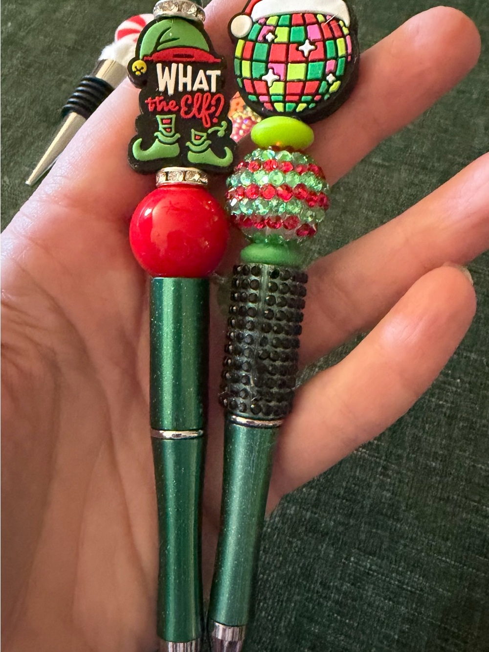 Handmade holiday pens with charms and beads, perfect gift - Picture 7 of 10